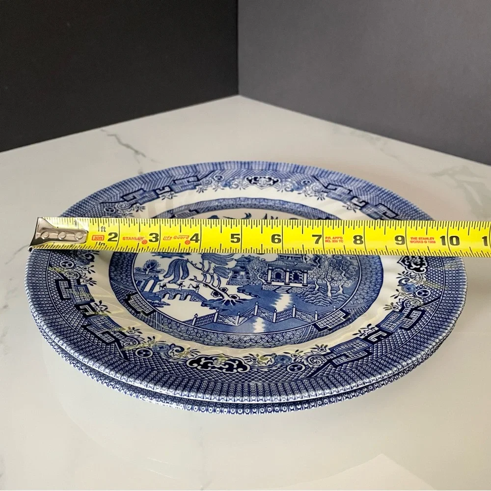 SET of 2 Blue Willow Dinner Plates - Essex